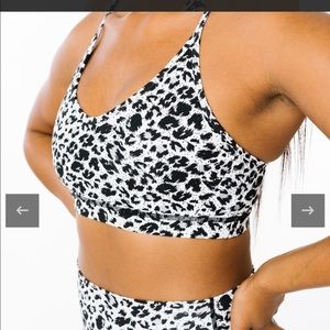 Zyia brilliant snow leopard mesh bra (s)